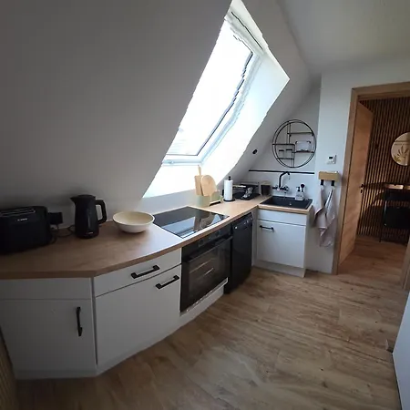 شقة Gluecksquelle