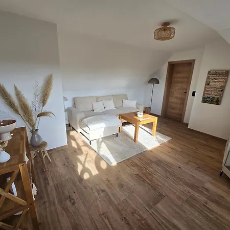 Gluecksquelle باد بيرمونت